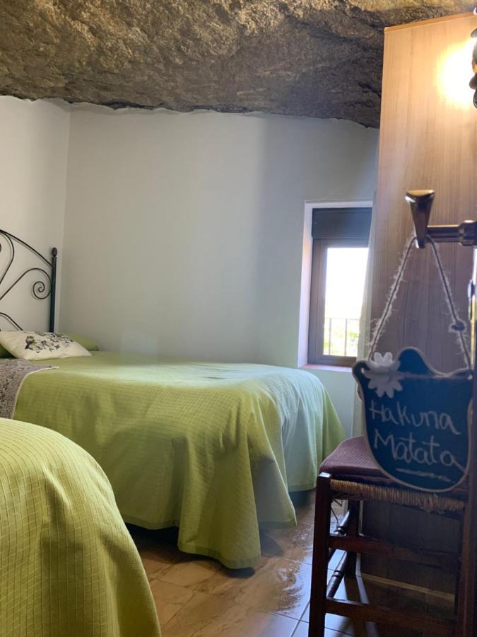 Casa Cueva "Las Calcetas" Setenil De Las Bodegas Exterior photo